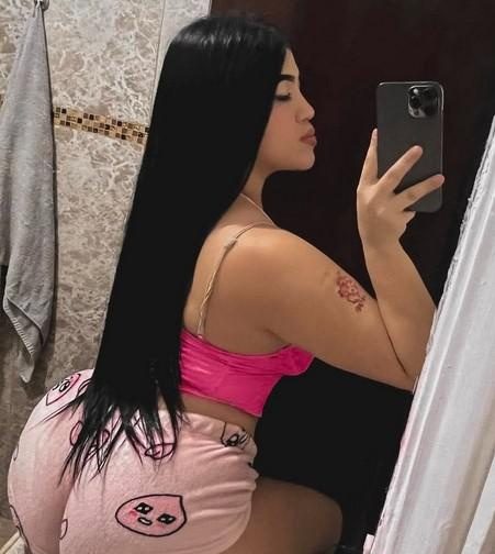 SOY UNA MODELO POR WEBCAM MUY CACHONDA /* EN ARDALES