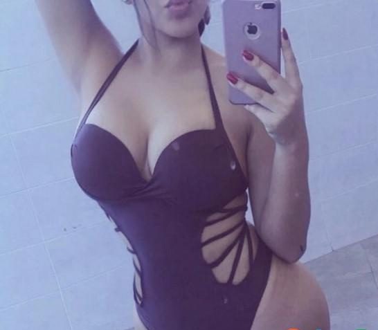 ()SOY UNA MUJER CASADA MUY SEXY BUSCO FOLLAMIGO() EN BARAKALDO