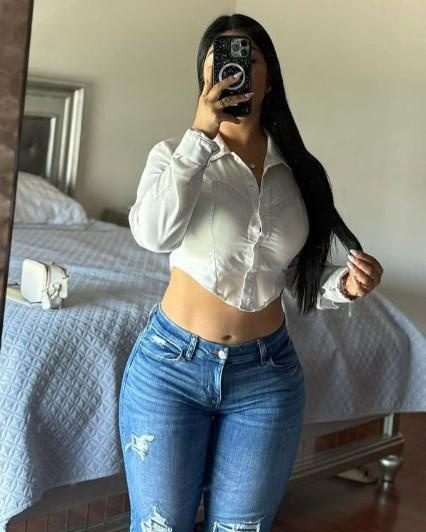 SOY UNA MUJER SOLTERA CON GANAS DE SEXO ! ! ! EN ASPE