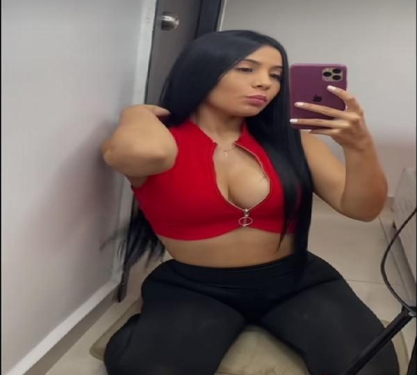 SOY UNA NENA EN BUSCA DE SEXO REAL * * * * EN BRIÓN