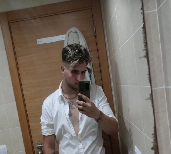 SUMISO BUSCA AMA EN ALCÚDIA