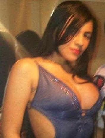 TENGO BUEN FISICO Y MUCHAS GANAS DE FOLLAR* EN ARENAS DEL REY