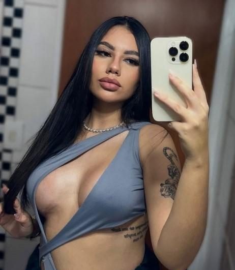 TENGO MUY BUENAS TETAS NATURALES _!_!_!_ EN CASTRO DEL RÍO