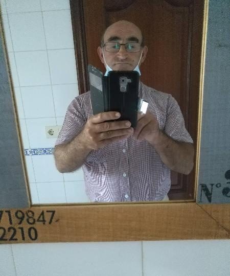 TÍO BUSCA TÍO PARA RELACIOM ESPORADICA EN TOMIÑO