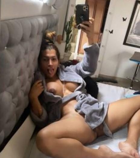 TRAVESTI TETONA Y DOTADO VALLADOLID EN BERRUECES