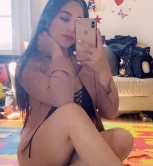 TU PAJA POR TELÉFONO.803 420 505 CONMIGO / EN A BAÑA