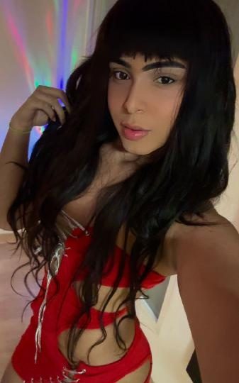 UNA CERDA QUE LE GUSTA FOLLAR SALVAJE EN TODAS LAS POSES EN VALENCIA