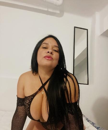 UNA CHUPADITA, TE MASTURBO Y TE CORRES EN MI BOCA... EN XÀTIVA