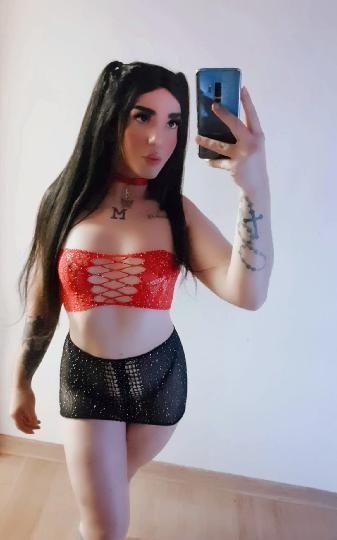 UNA DAMA PERO UNA ZORRA EN LA CAMA EN VALENCIA