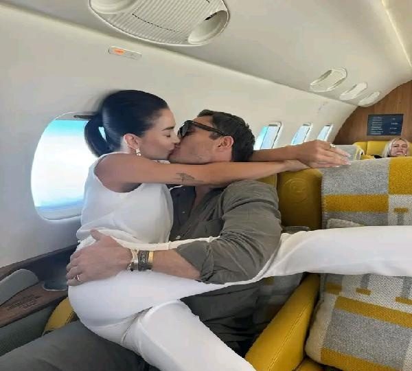 UNA ESTRUCTURA DE PLAYA CONTRATA A GENTE OBSESIONADA PARA RODAJES DE CASTING PORNO XXX (140)" EN BURELA