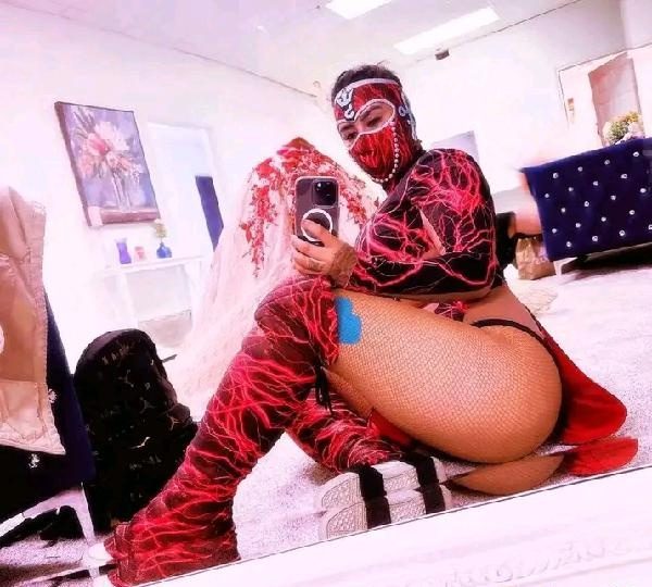 UNA ESTRUCTURA DE PLAYA CONTRATA A GENTE OBSESIONADA PARA SESIONES DE CASTING MÁXIMAS (002)* EN ADRADAS