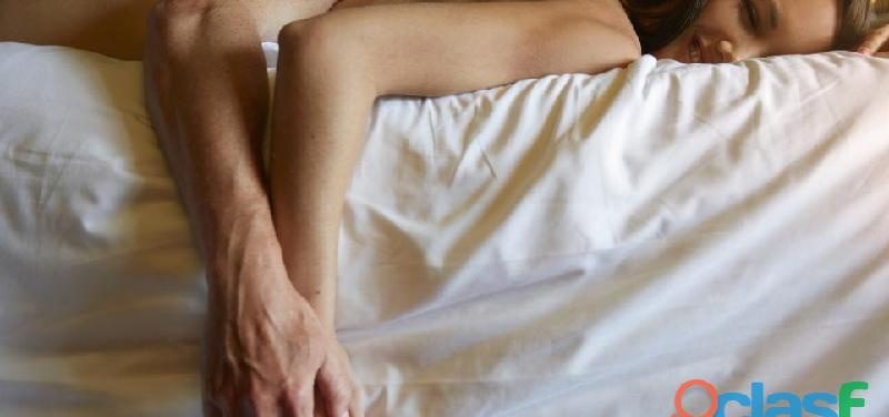 UNA ESTRUCTURA DE PLAYA CONTRATA ACTORES Y ACTRICES PARA EL CASTING PORNO DE CLASP MAX (125) * EN CAMARMA DE ESTERUELAS