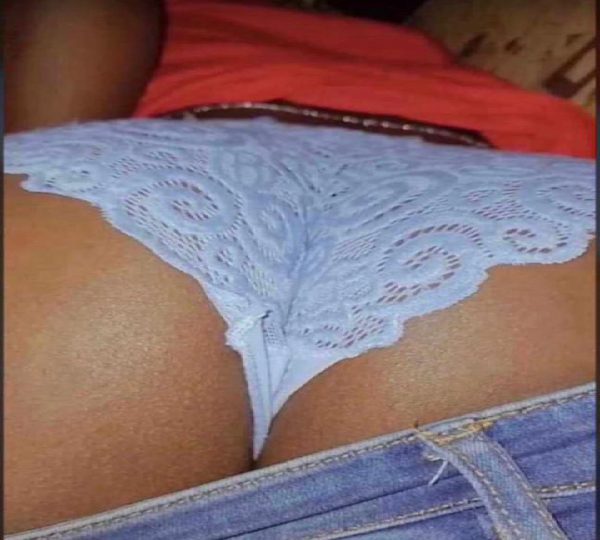 UNA ESTRUCTURA DE PLAYA CONTRATA ACTORES Y ACTRICES PARA EL CASTING PORNO DE CLAMP MAX (0360)+ EN CARRÍCOLA