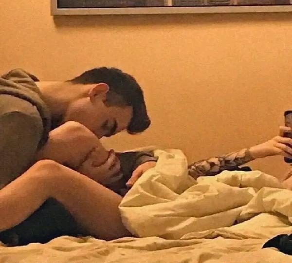 UNA ESTRUCTURA DE PLAYA CONTRATA ACTORES Y ACTRICES PARA EL CASTING PORNO DE CLAMP MAX (135)* EN BÓVEDA