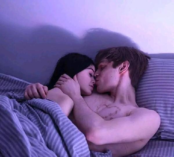 UNA ESTRUCTURA DE PLAYA CONTRATA ACTORES Y ACTRICES PARA UN CASTING PORNO DE CIERRE MÁXIMO (901) EN LA CAMPANA