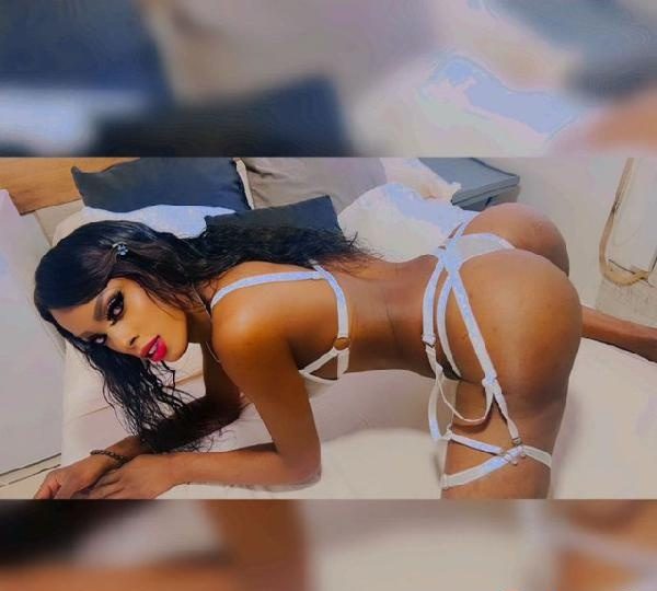 VEN TE CHUPA LA POLLA BIEN SALIVADA 40 MNTS X80€ EN VALENCIA