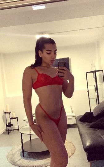 VEN Y CHUPAME LA POLLA HASTA CORRERME/ 2H X 160 EN XÀTIVA