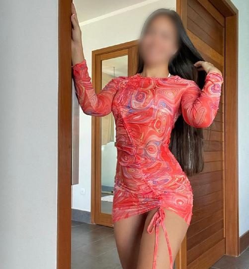 VEN Y TE DELEITAS CON MIS PIES EN GANDIA