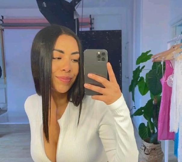 VÍDEO LLAMADA JUEGOS ERÓTICOS CONSOLADOR LLUVIA PIES MUCHO MAS EN ALCOBENDAS