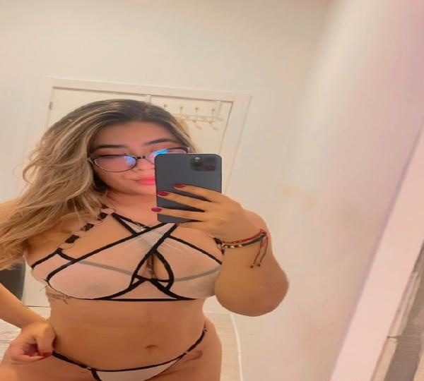 VIDEOLLAMADAS CALIENTES MASTURBATE PARA MI EN VÉLEZ MÁLAGA