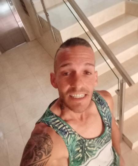 XICO LEGAL BUSCO XICA DOY AYUDA EN XIRIVELLA