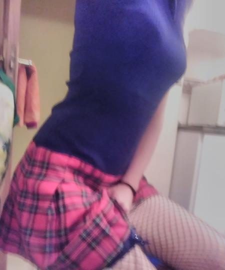 ZORRA CALIENTE CON GANAS DE POLLA Y LECHE CALENTITA EN TALAVERA DE LA REINA